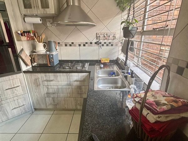3 Bedroom Townhouse 3 Bedroom Townhouse
