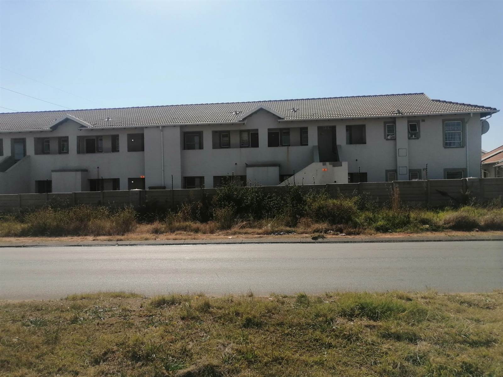 Commercial space in Randfontein photo number 17