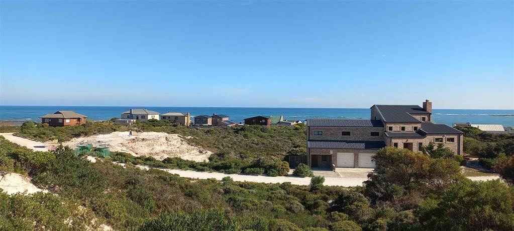 713 m² Land available in Suiderstrand photo number 8
