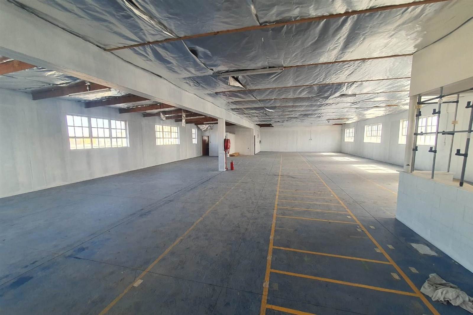 1606  m² Industrial space in Sidwell photo number 8