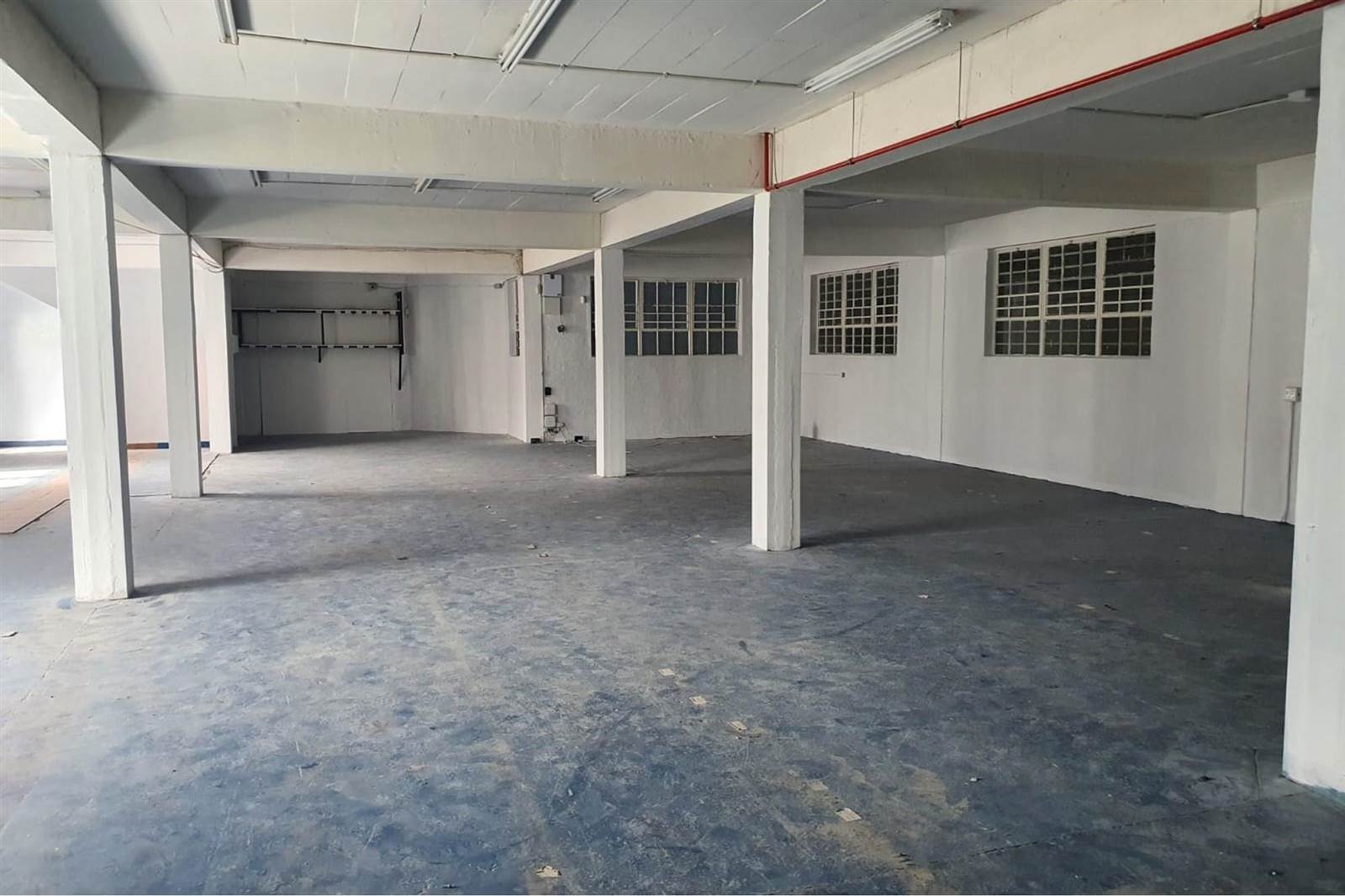 1606  m² Industrial space in Sidwell photo number 10