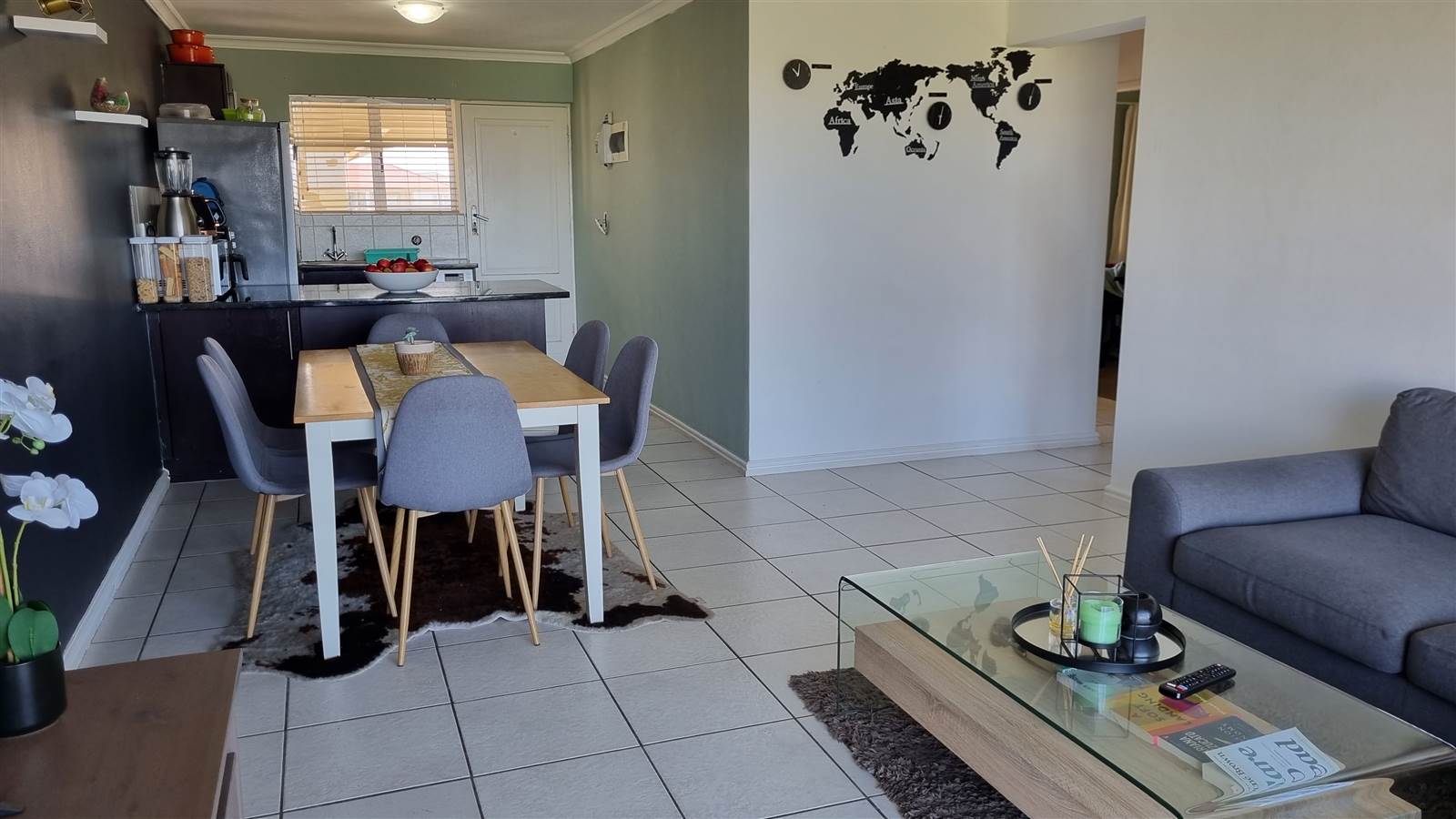 3 Bed Apartment in Muizenberg photo number 7