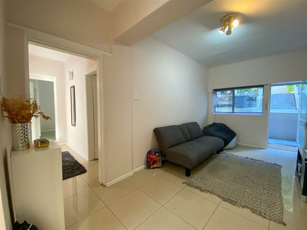 2 Bed Apartment for sale in Vredehoek T4098144 Private Property