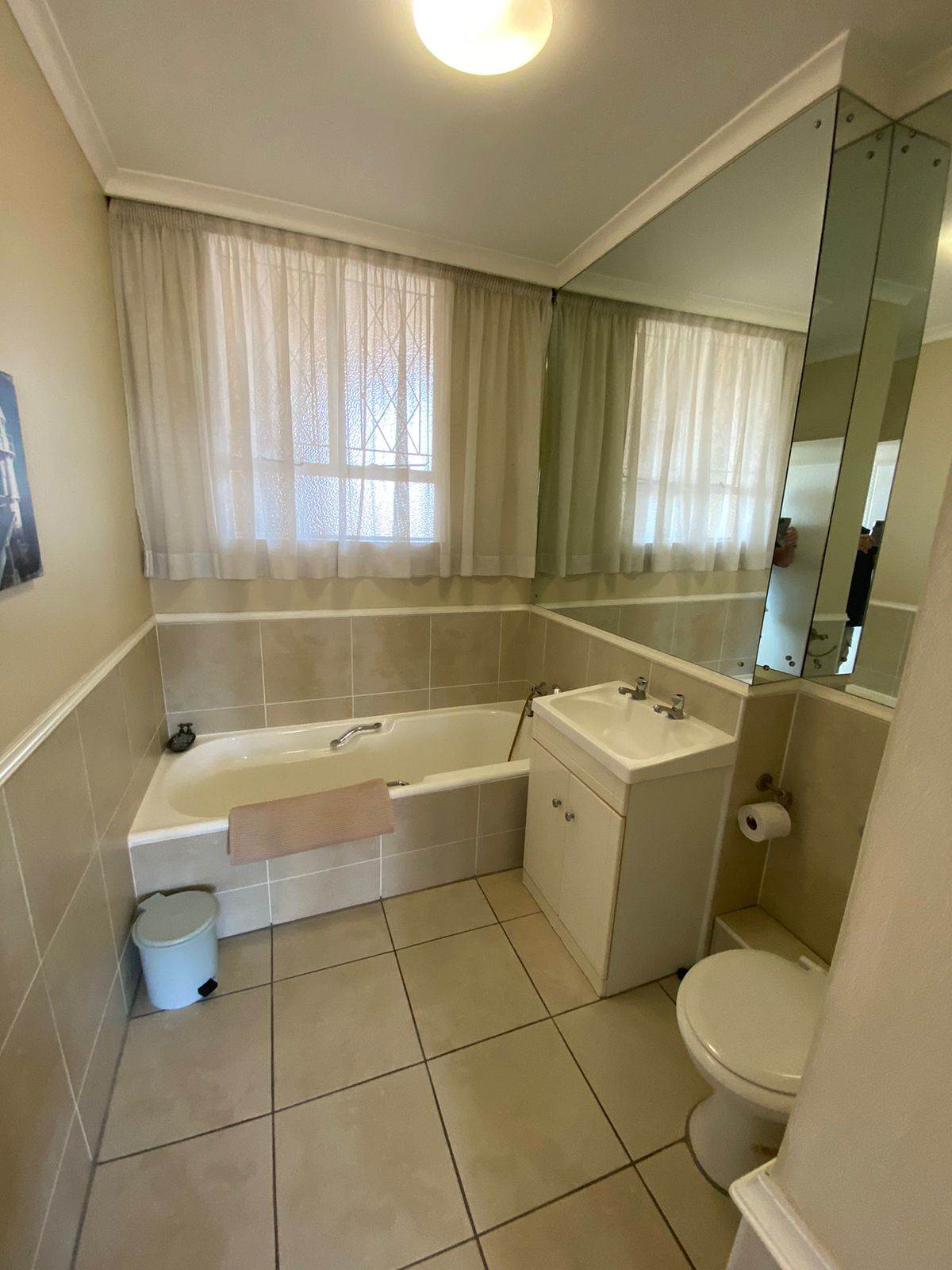 2 Bed Apartment in Umhlanga Rocks photo number 28