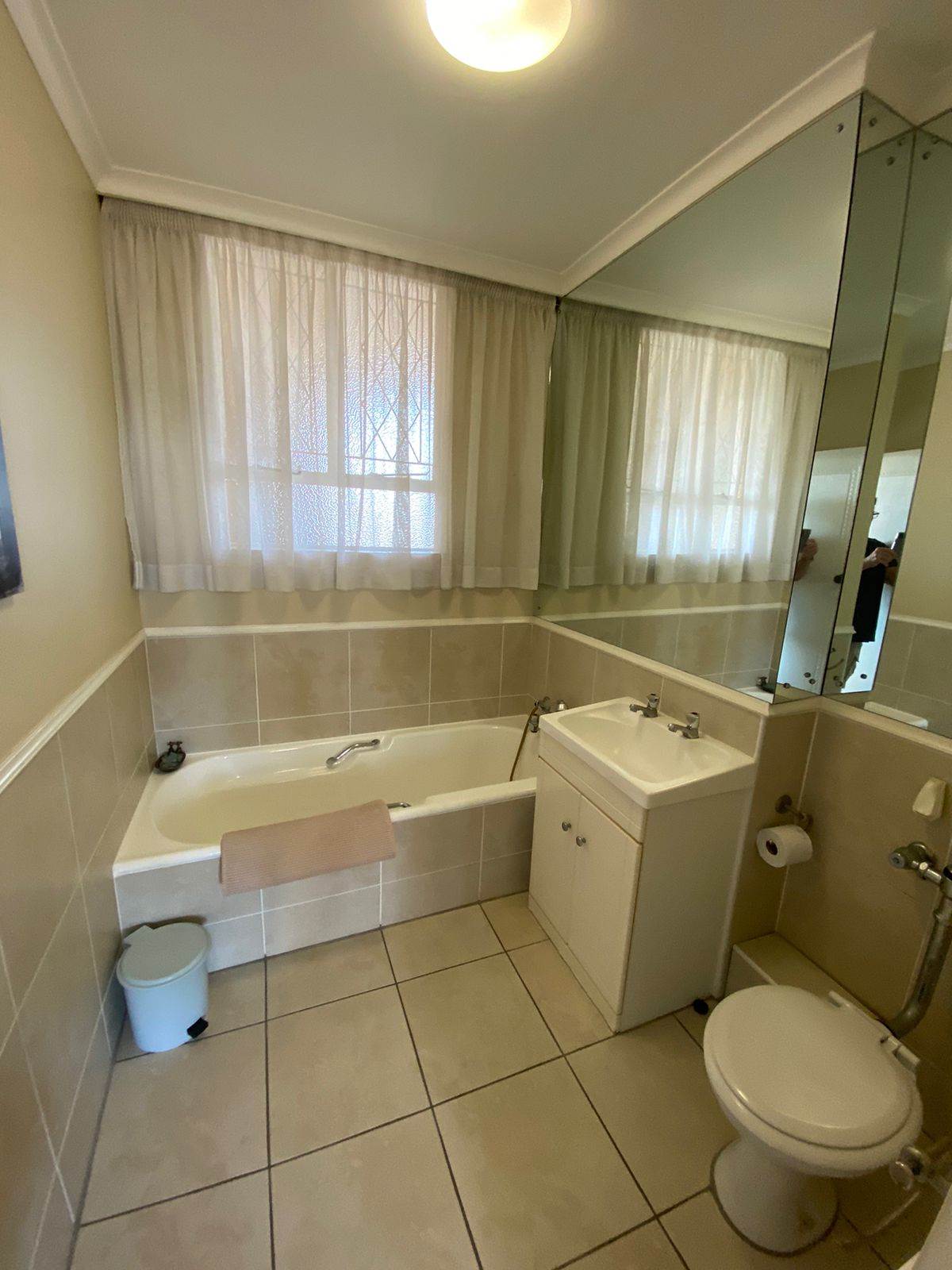 2 Bed Apartment in Umhlanga Rocks photo number 27