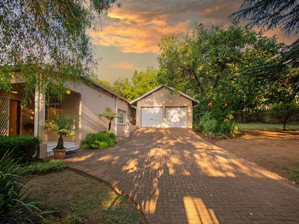 3 Bedroom House 3 Bedroom House