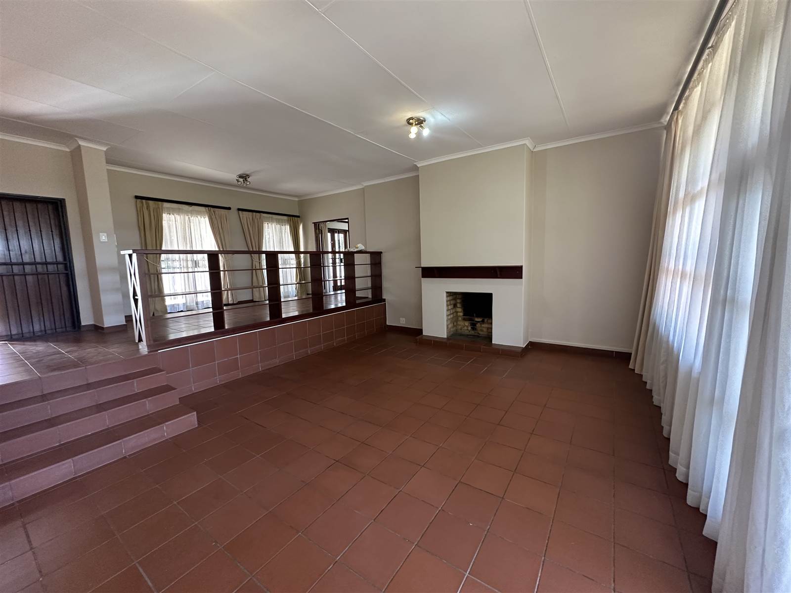 3 Bed House in Groenkloof photo number 6