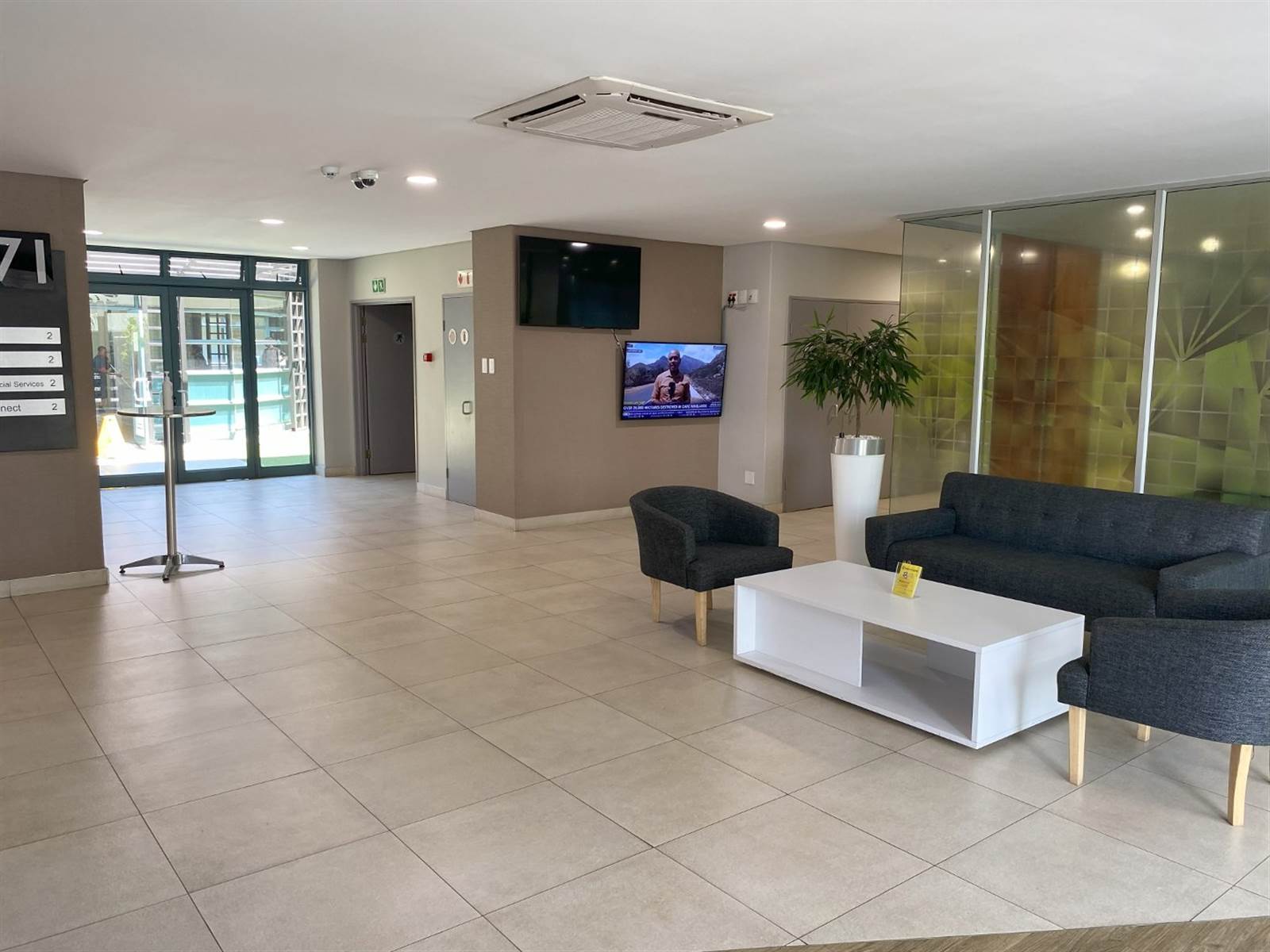 340  m² Commercial space in Rivonia photo number 2