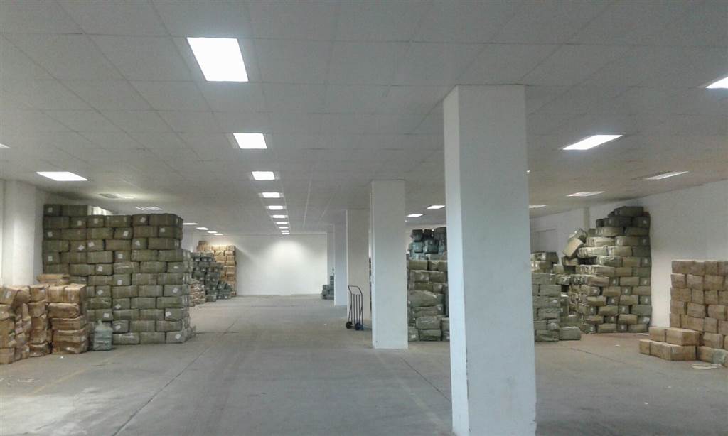 6500  m² Industrial space in Benrose photo number 17