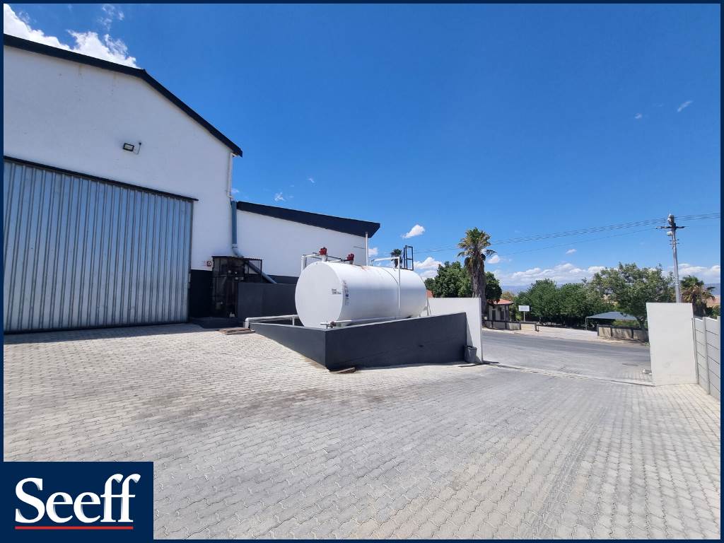 575  m² Commercial space in Piketberg photo number 18