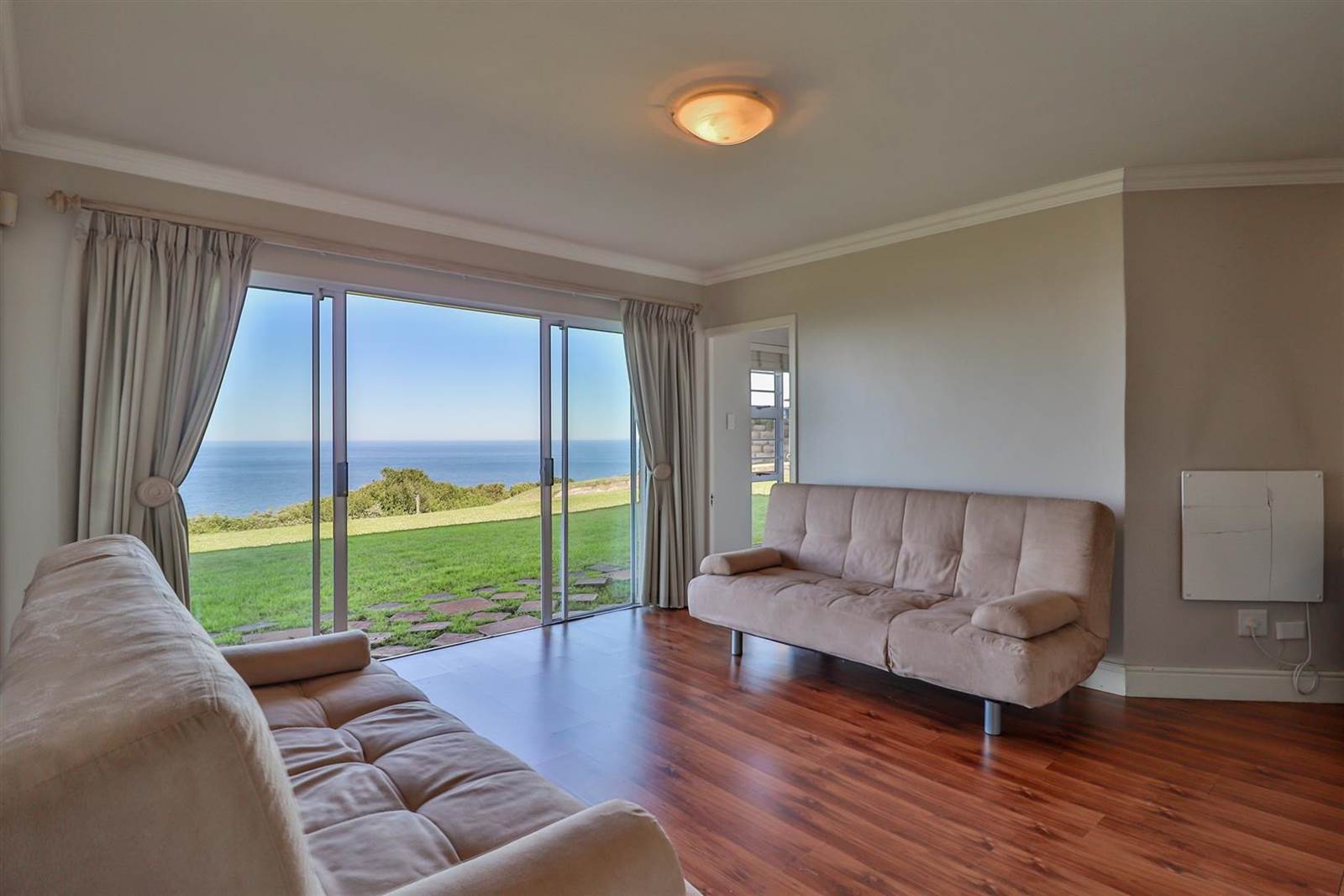 3 Bed House in Mossel Bay Golf Estate photo number 22