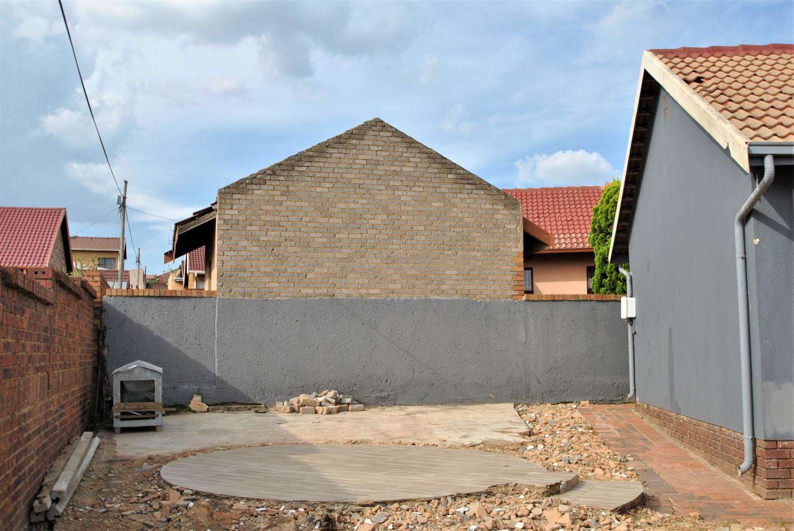 3 Bed House in Diepkloof photo number 12