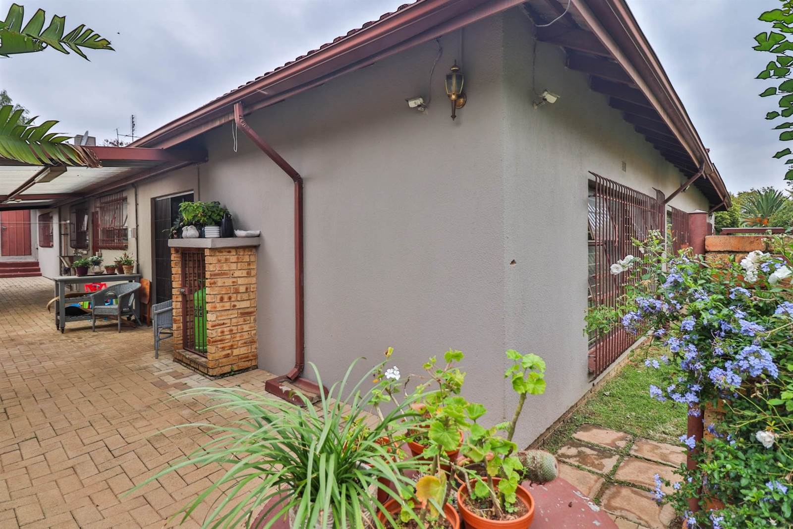 5 Bed House in Glen Marais photo number 16