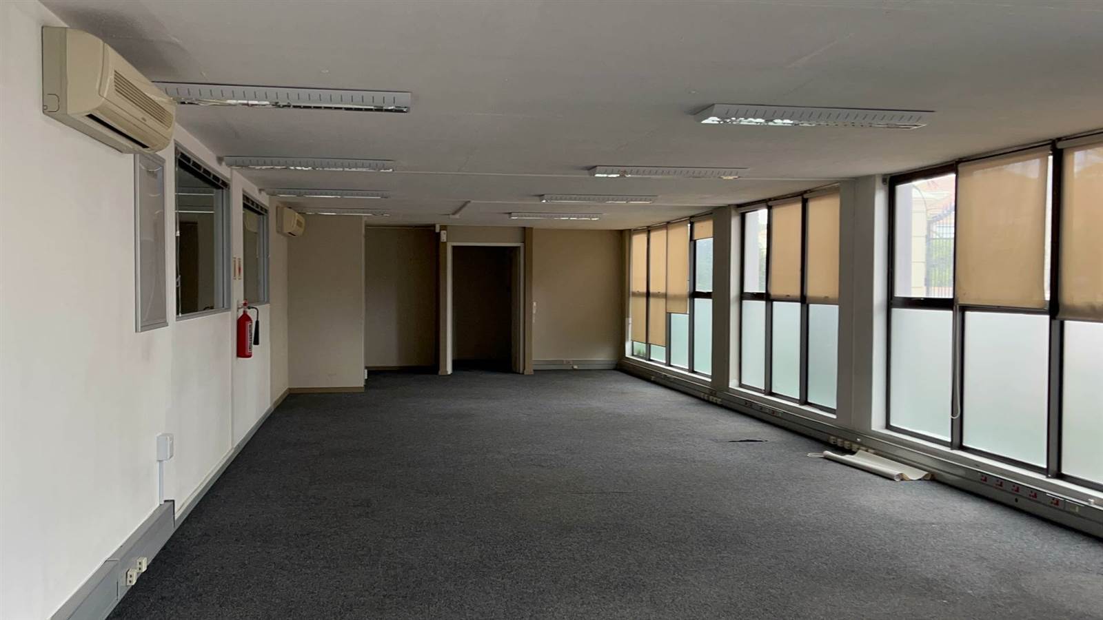 770  m² Office Space in Century City photo number 8