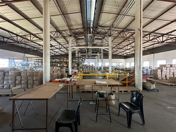 1116  m² Industrial space in Robertville
