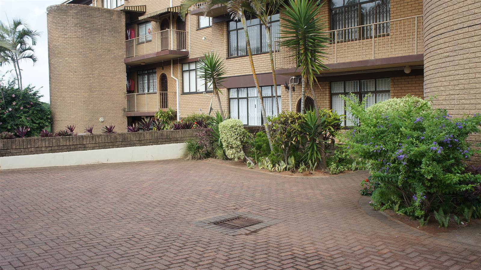 3 Bed Flat in Scottburgh Central photo number 1