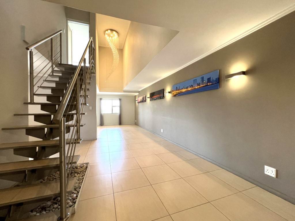 2 Bed Apartment in Hurlingham photo number 5