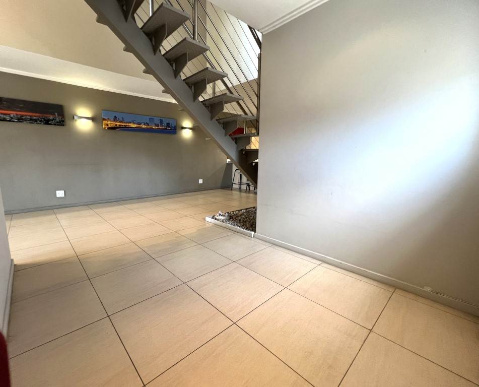 2 Bed Apartment in Hurlingham photo number 12