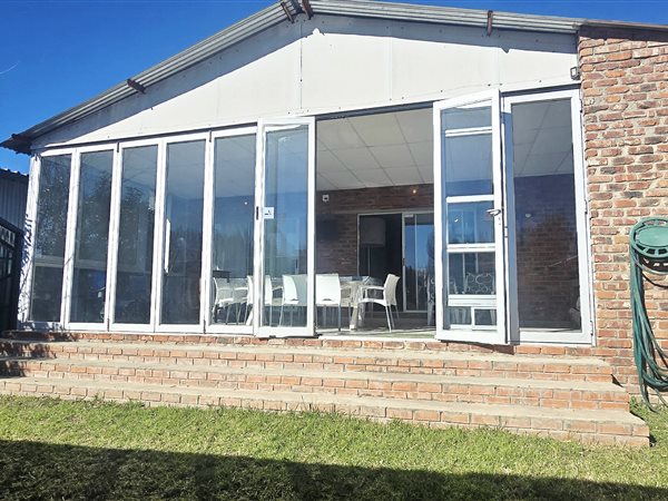 3 Bedroom House 3 Bedroom House