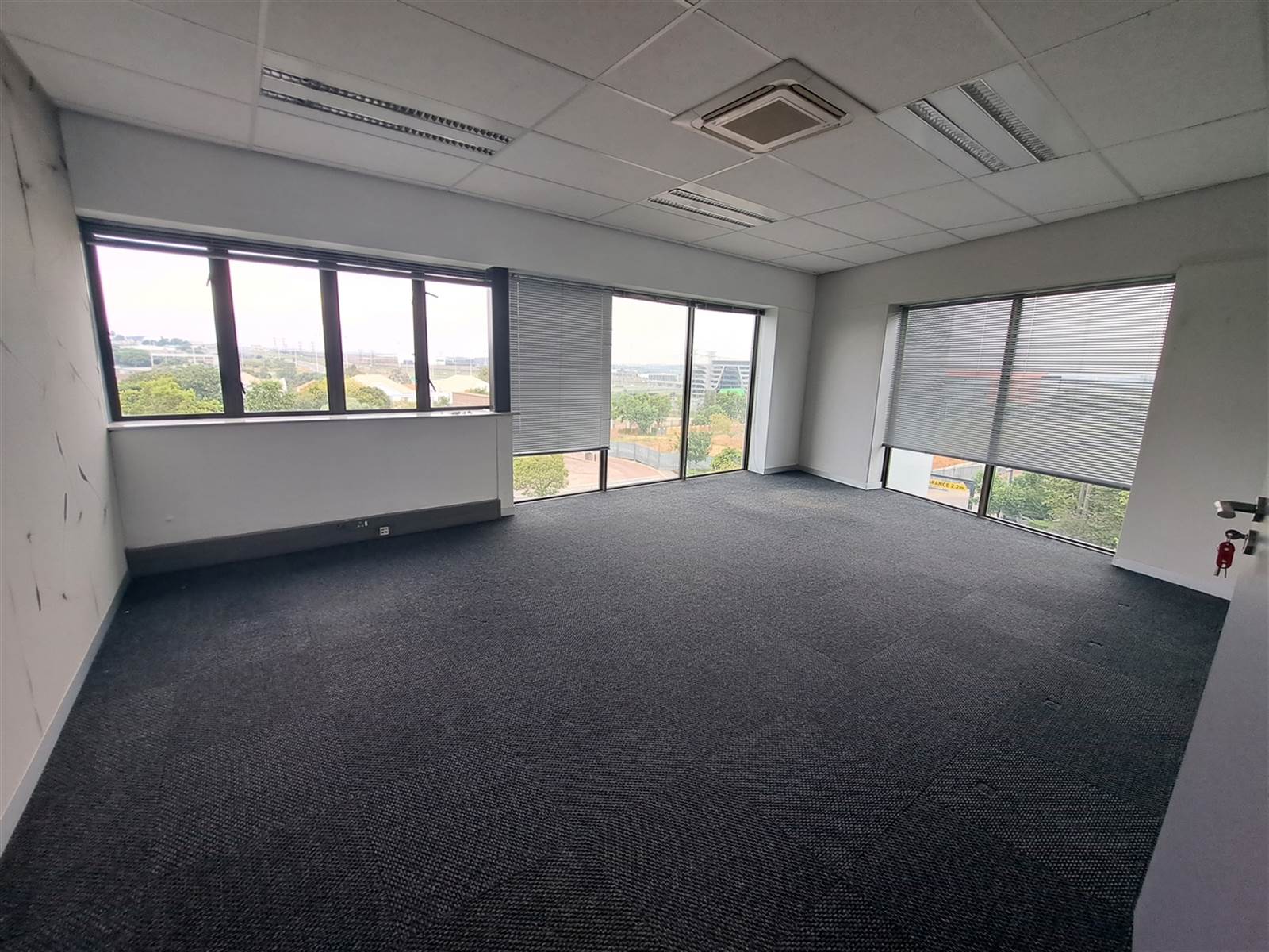 4800  m² Commercial space in Vorna Valley photo number 25