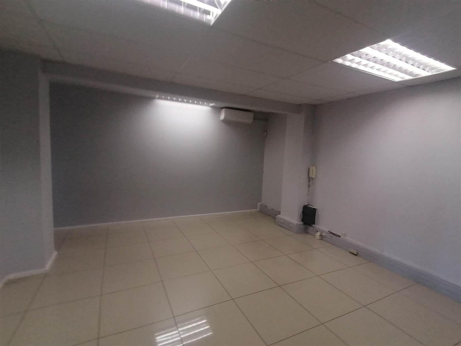 180  m² Commercial space in Randpark Ridge photo number 26