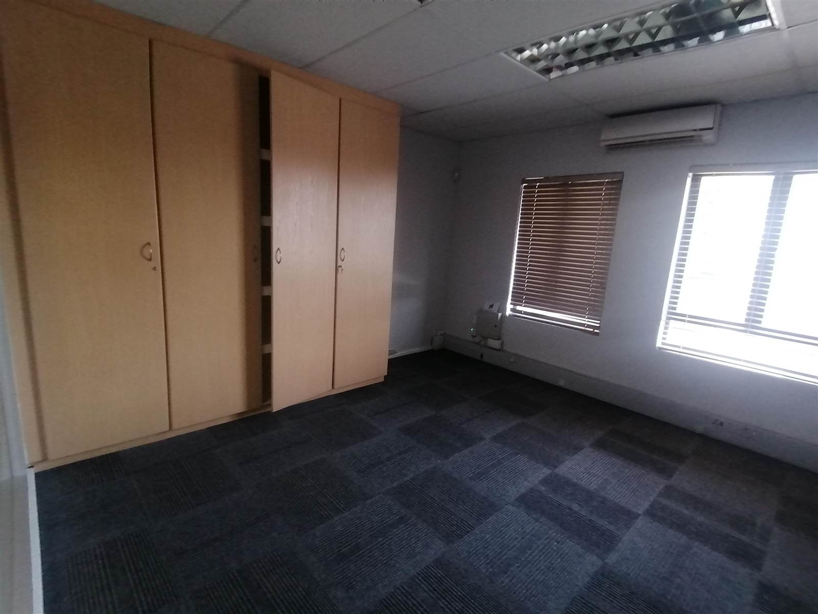 180  m² Commercial space in Randpark Ridge photo number 21