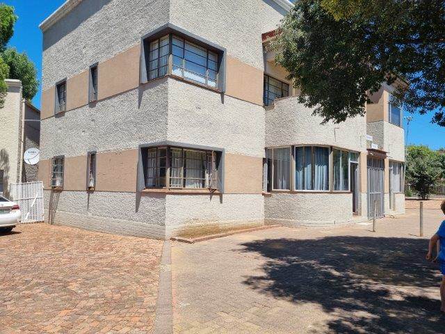 516  m² Commercial space in Bloemfontein photo number 1