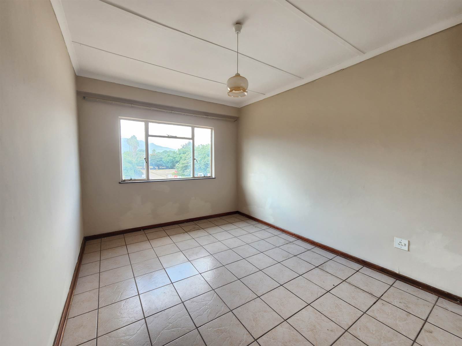 3 Bed Apartment in Louis Trichardt photo number 14