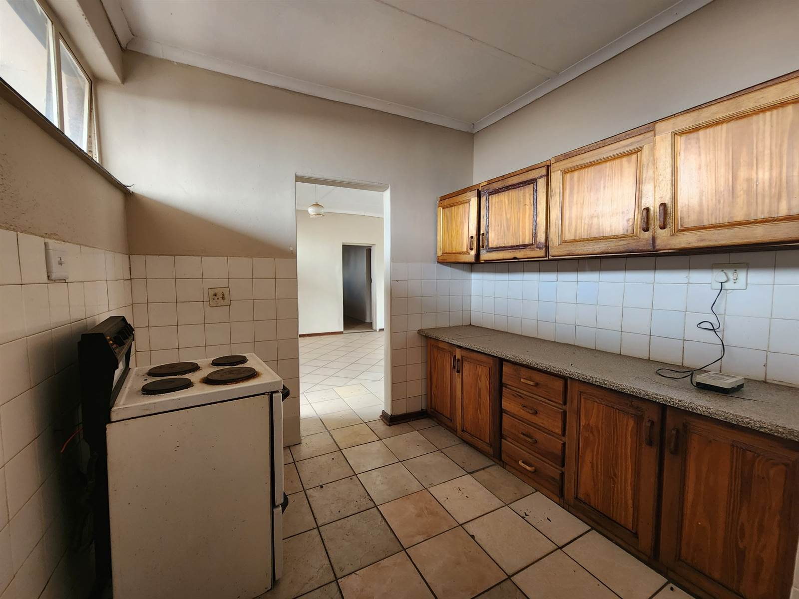 3 Bed Apartment in Louis Trichardt photo number 9