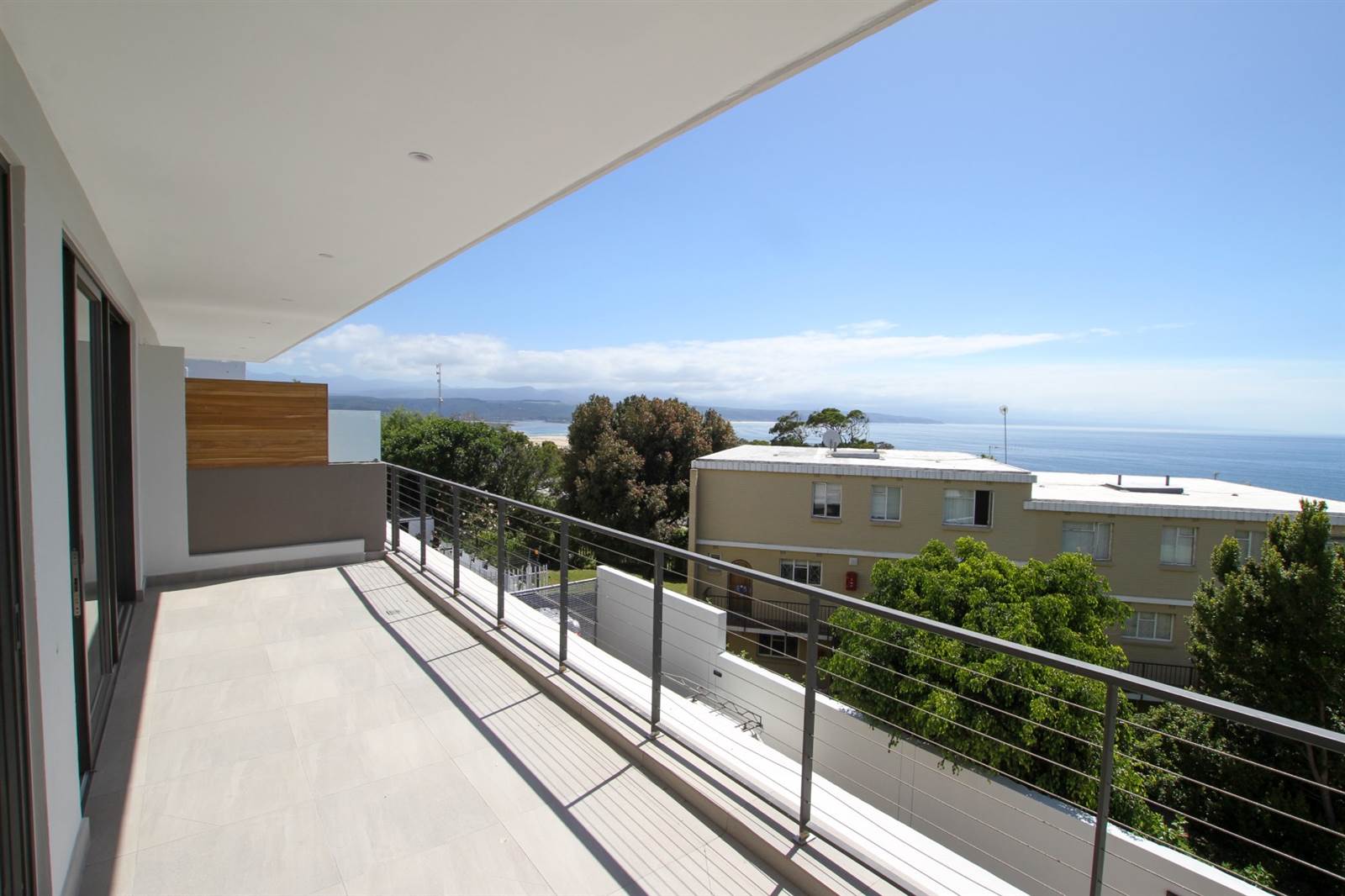 3 Bed Flat in Plettenberg Bay photo number 8