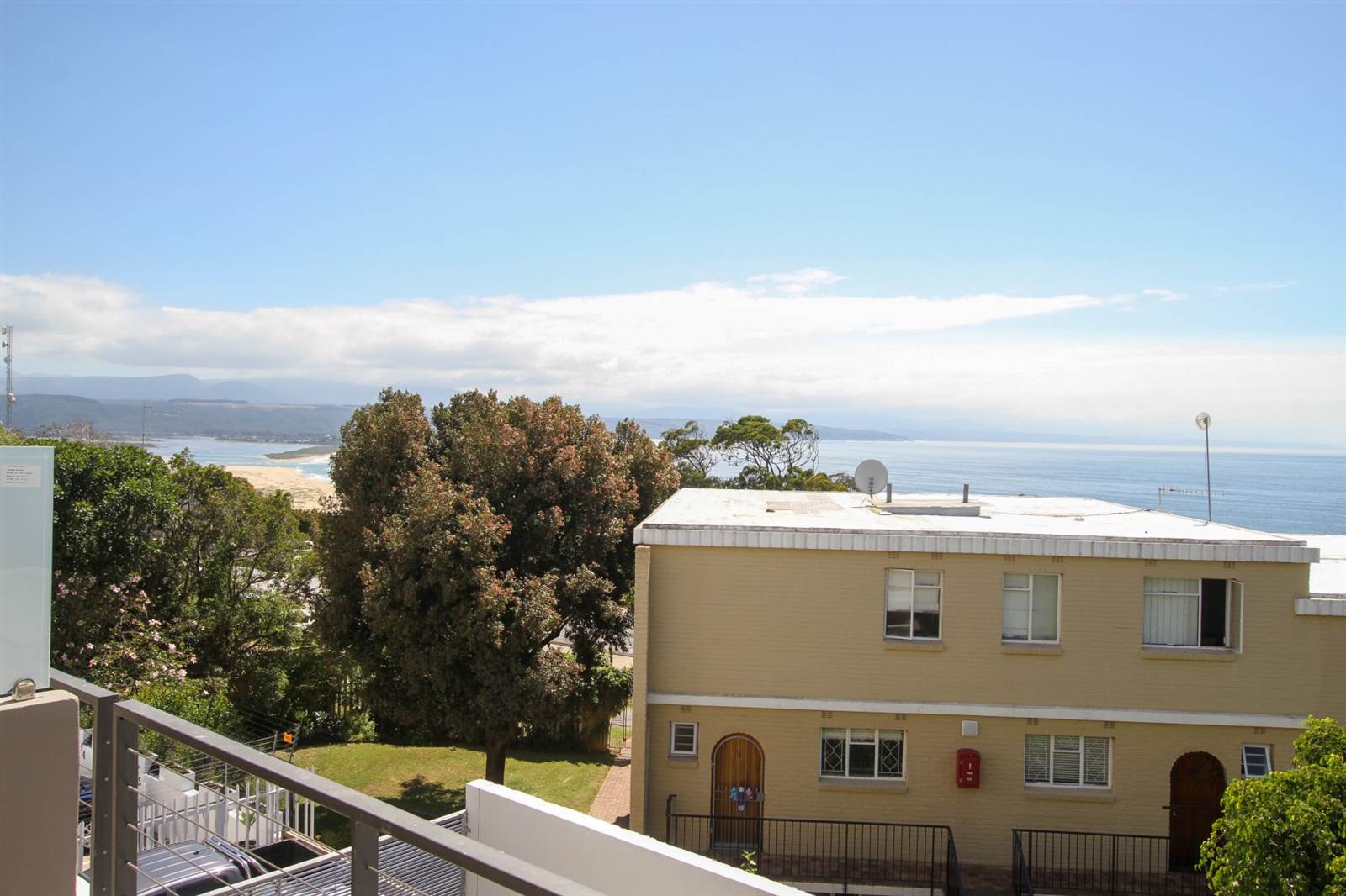 3 Bed Flat in Plettenberg Bay photo number 22