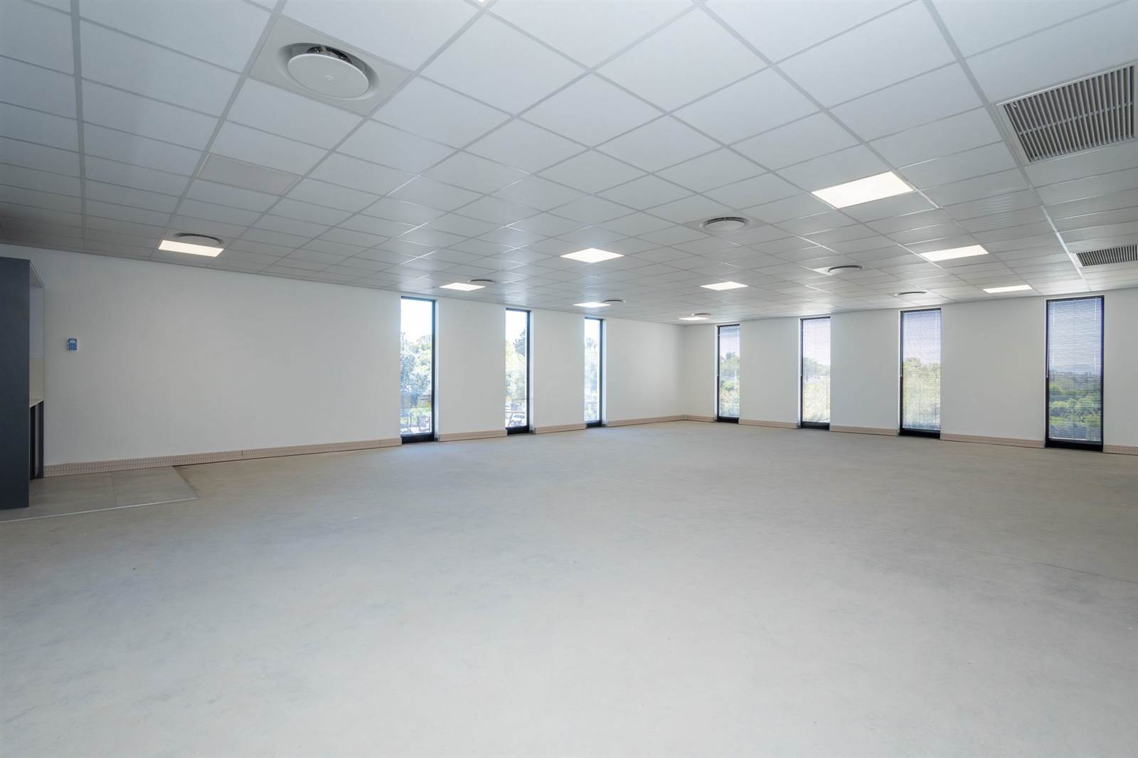 104  m² Commercial space in Wellway Park photo number 6