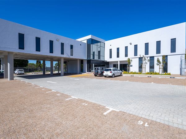 104  m² Commercial space in Wellway Park