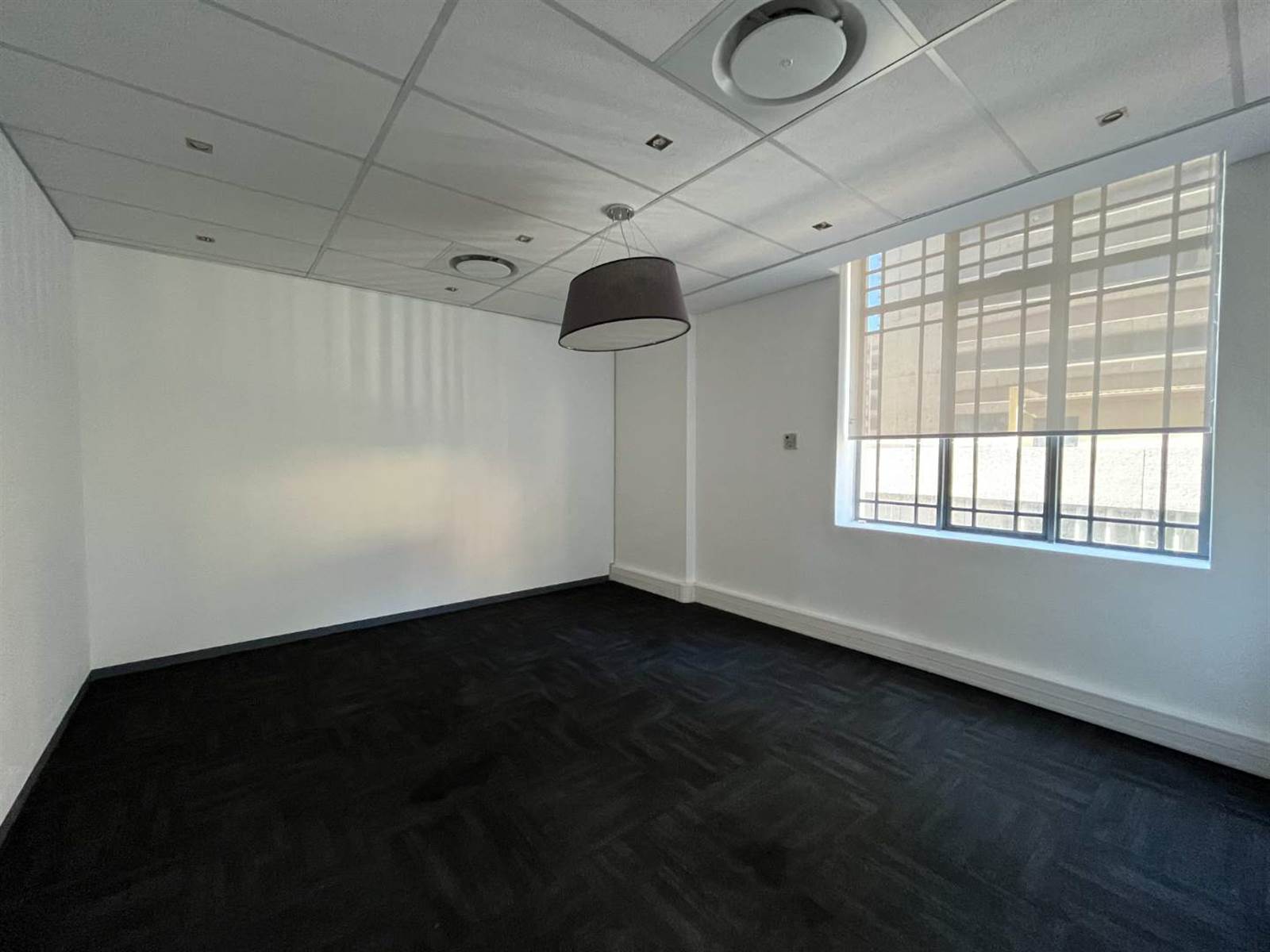 340  m² Office Space in Cape Town City Centre photo number 13