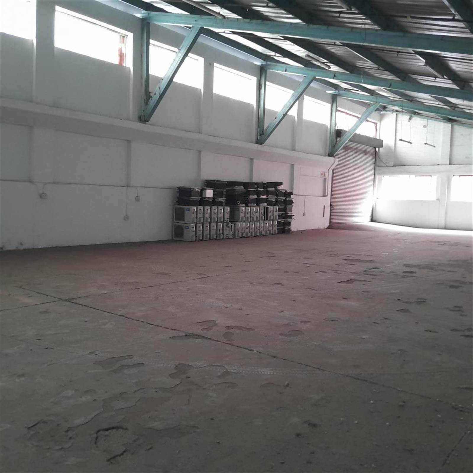 1124  m² Commercial space in Steeledale photo number 7