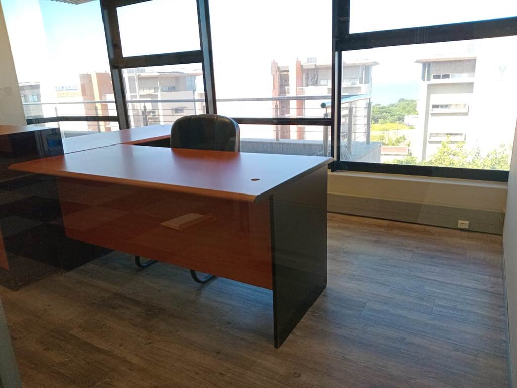 367  m² Office Space in Umhlanga Ridge photo number 7