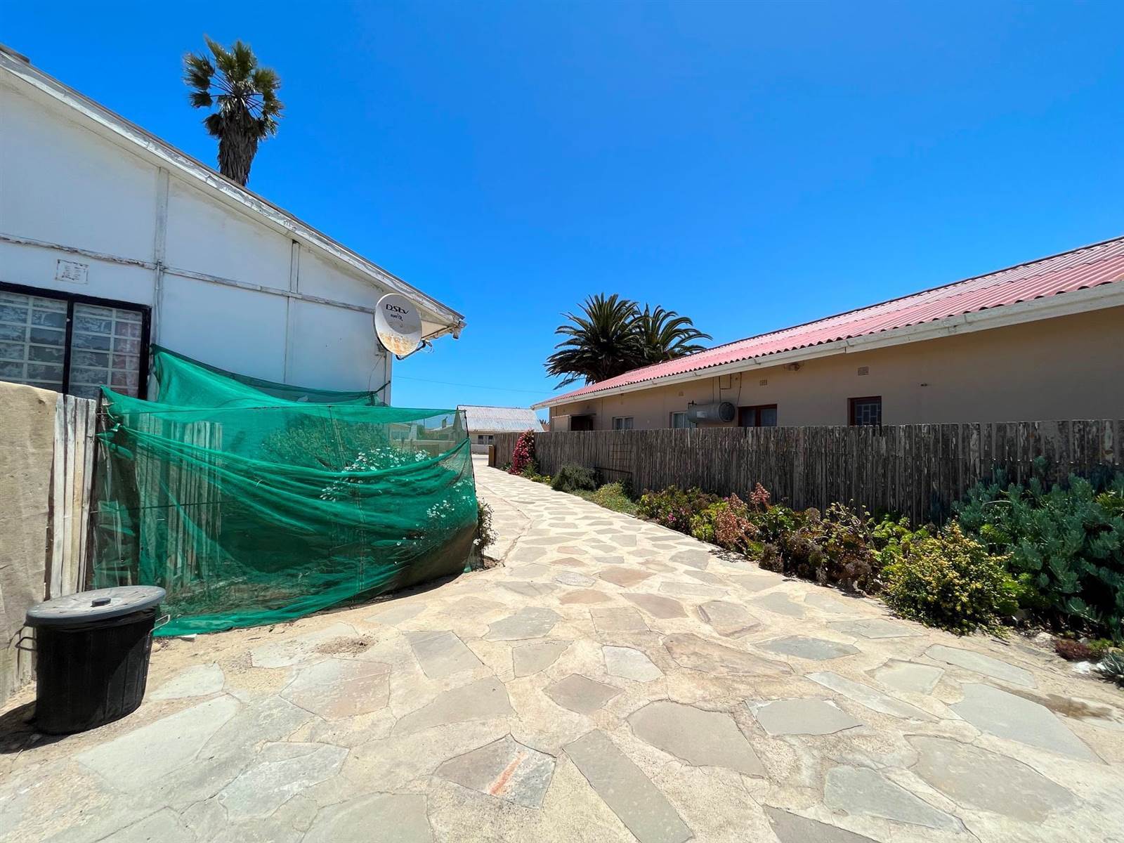 3 Bed House in Port Nolloth photo number 26