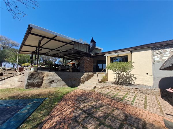 23.2 ha Smallholding 23.2 ha Smallholding
