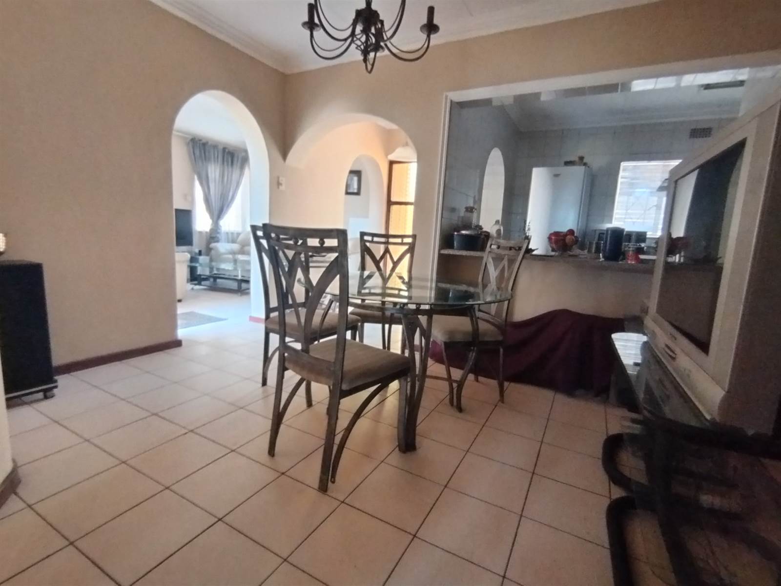 3 Bed House in Katlehong photo number 9