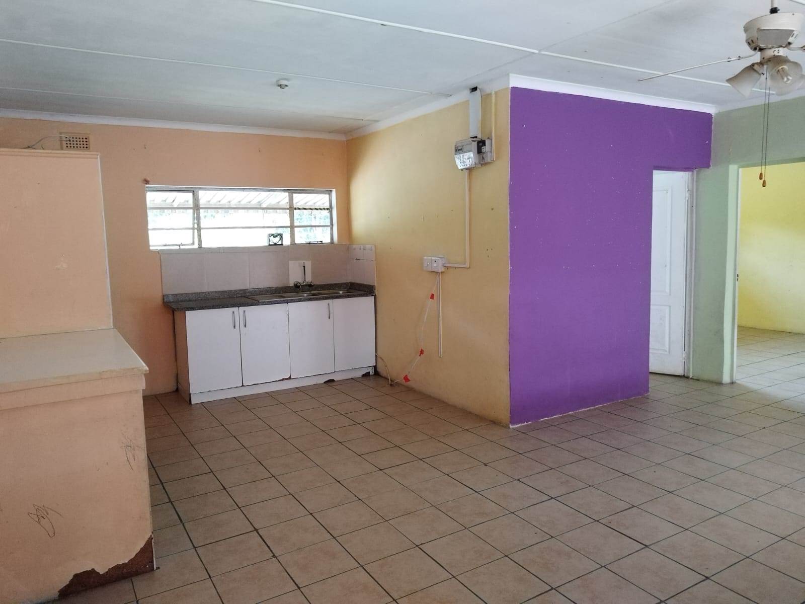 9 Bed House in Pinelands photo number 9