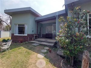 4 Bed House in Hutten Heights