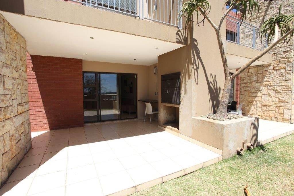 2 Bed Apartment in Fairland photo number 9