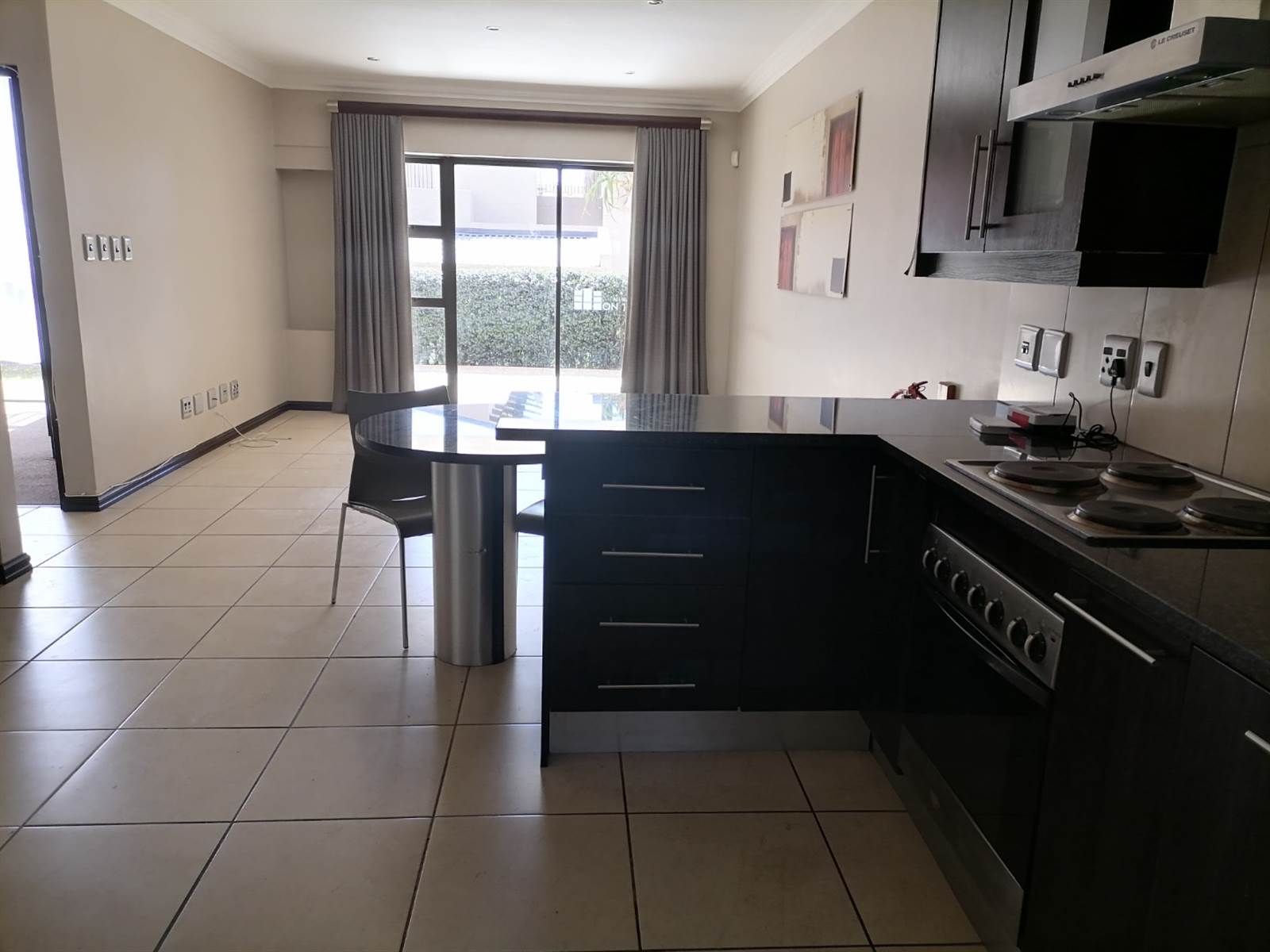 2 Bed Apartment in Fairland photo number 5