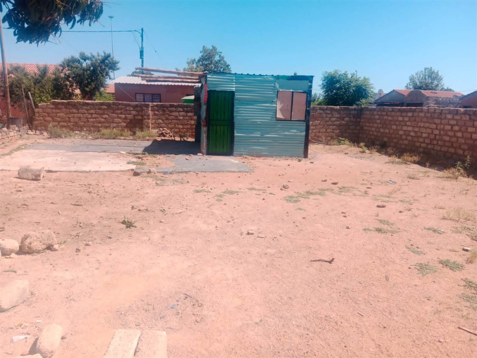 500 m² Land available in Soshanguve photo number 2