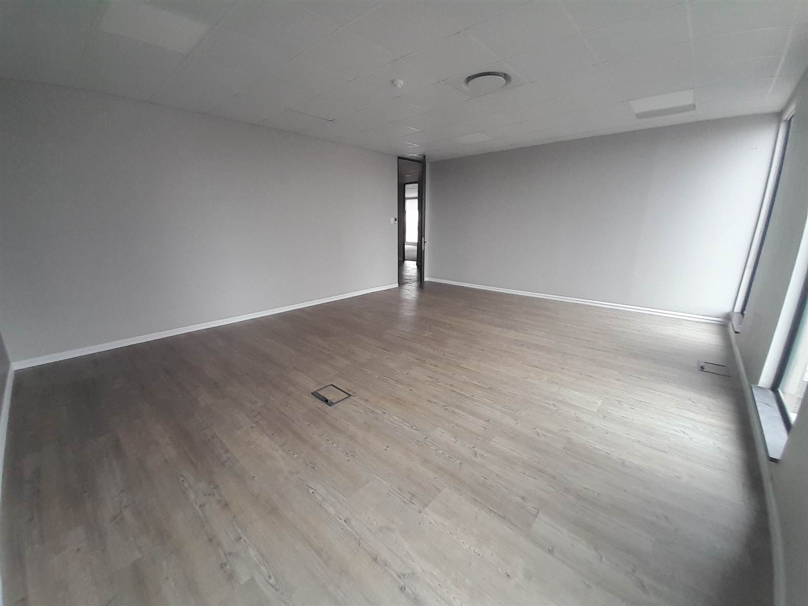 756.67  m² Commercial space in Durban CBD photo number 10