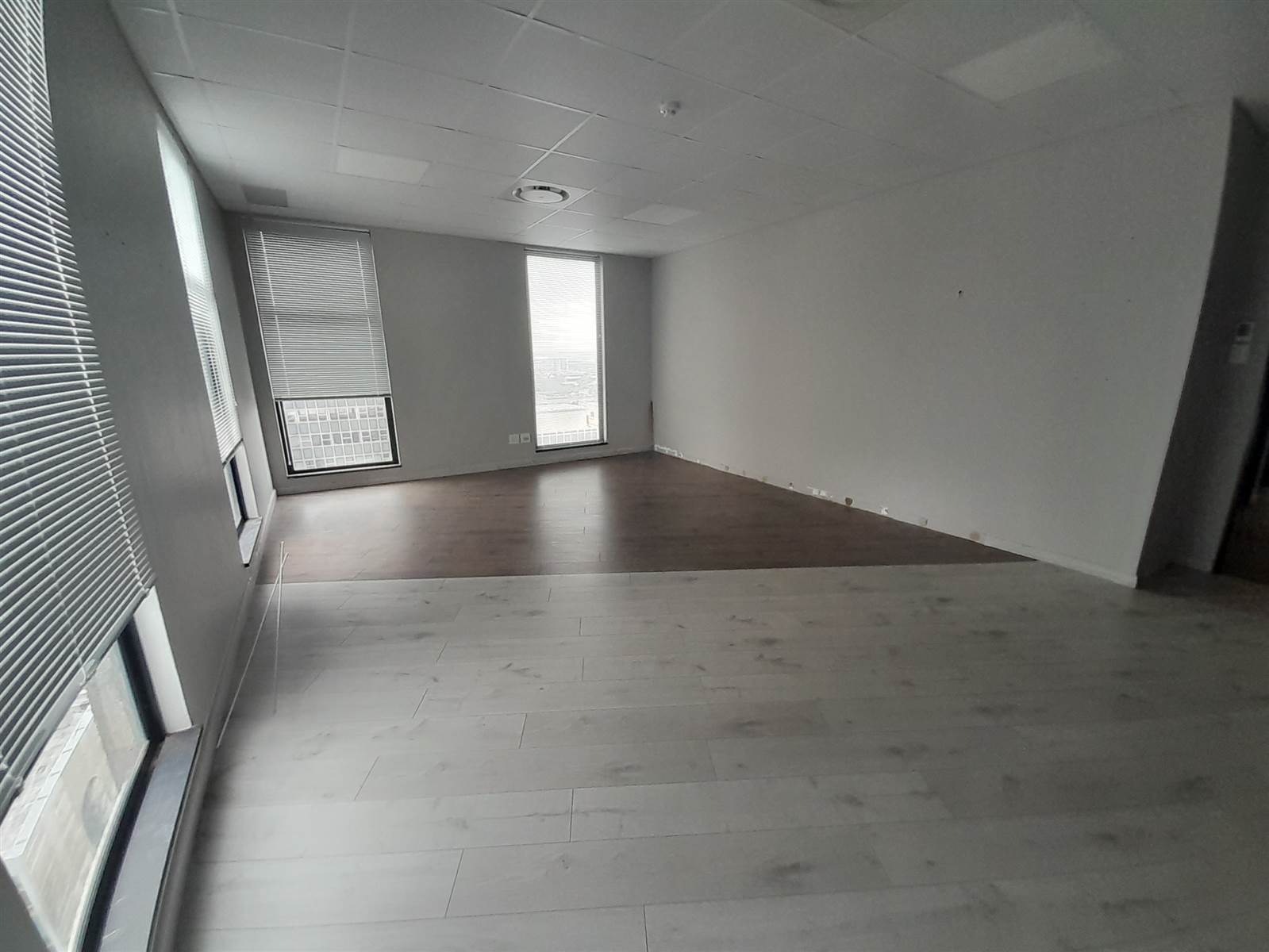 756.67  m² Commercial space in Durban CBD photo number 11