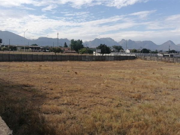 3355 m² Land available in Hillcrest