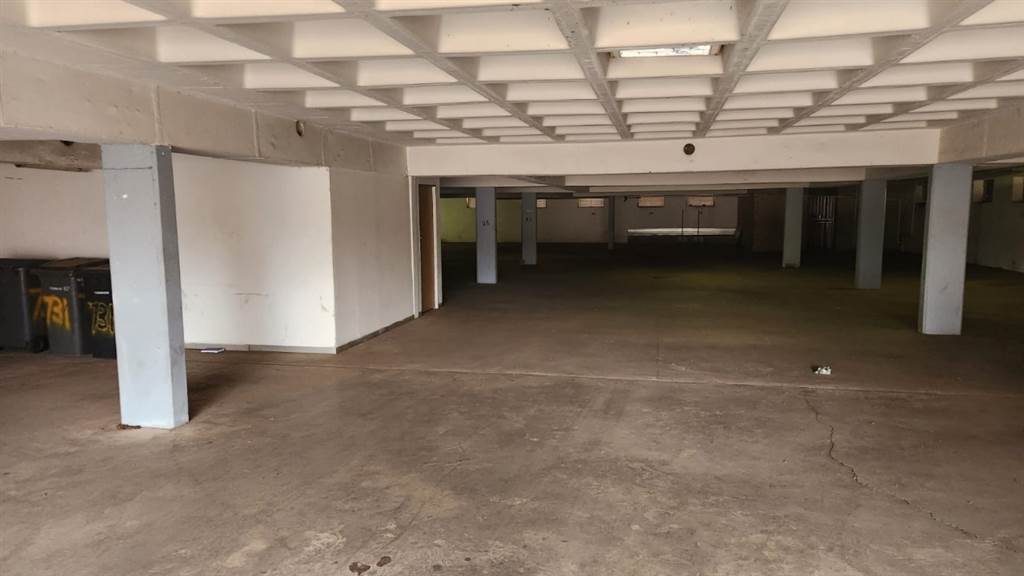 896  m² Commercial space in Hillcrest photo number 16