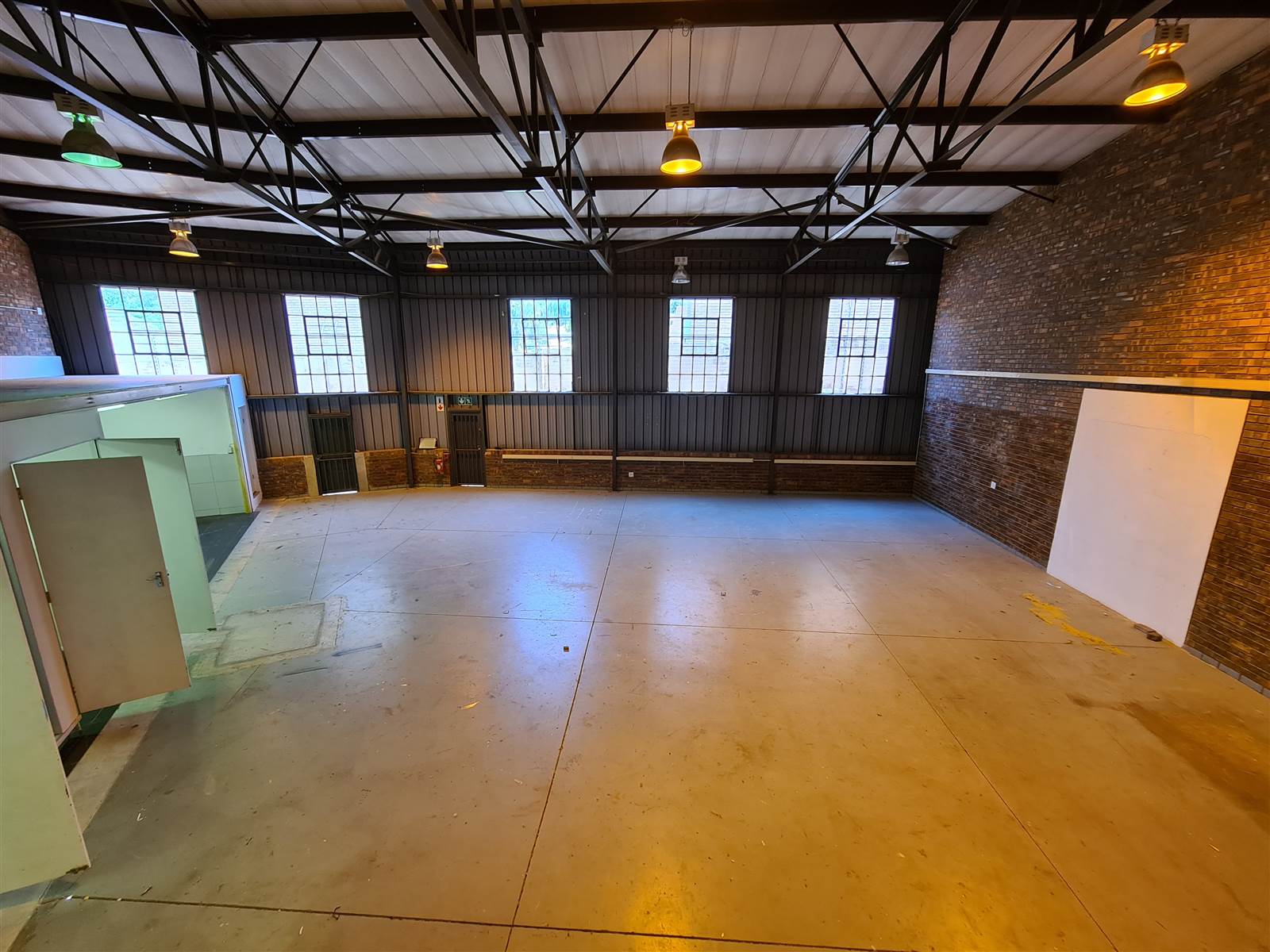 342  m² Industrial space in Olivedale photo number 9