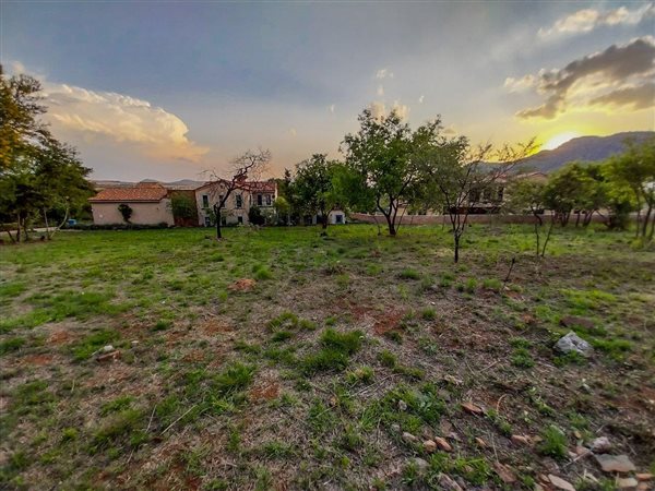 855 m² Land available in Broederstroom